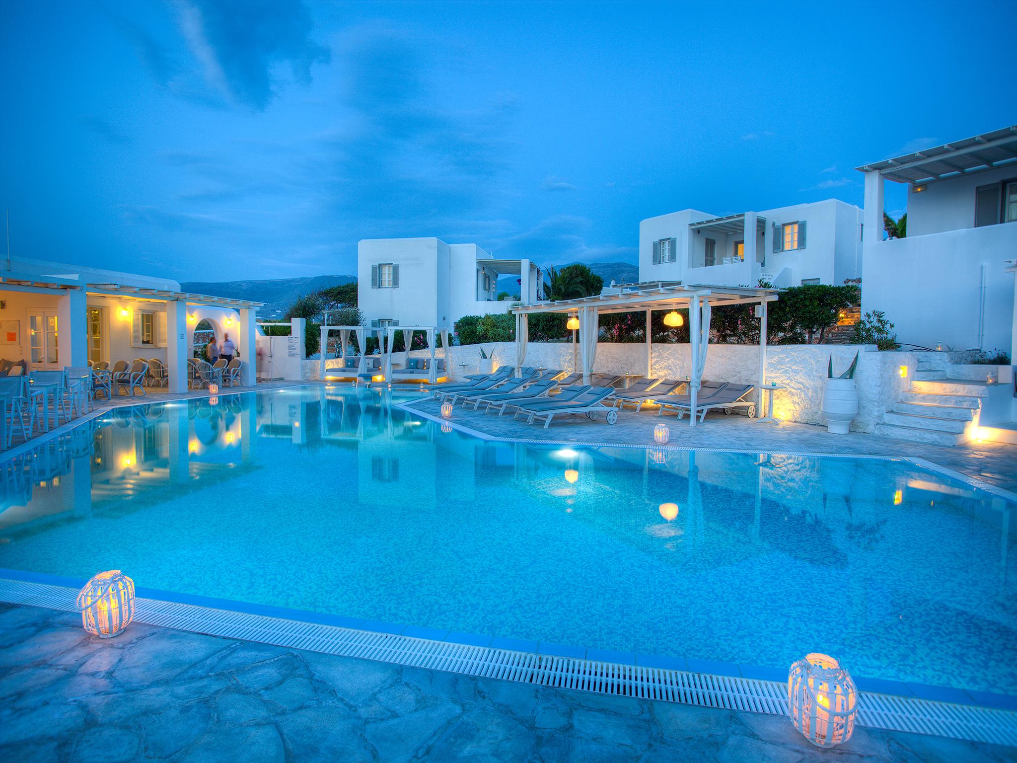 Andronis Minois Hotel Parasporos ภายนอก รูปภาพ