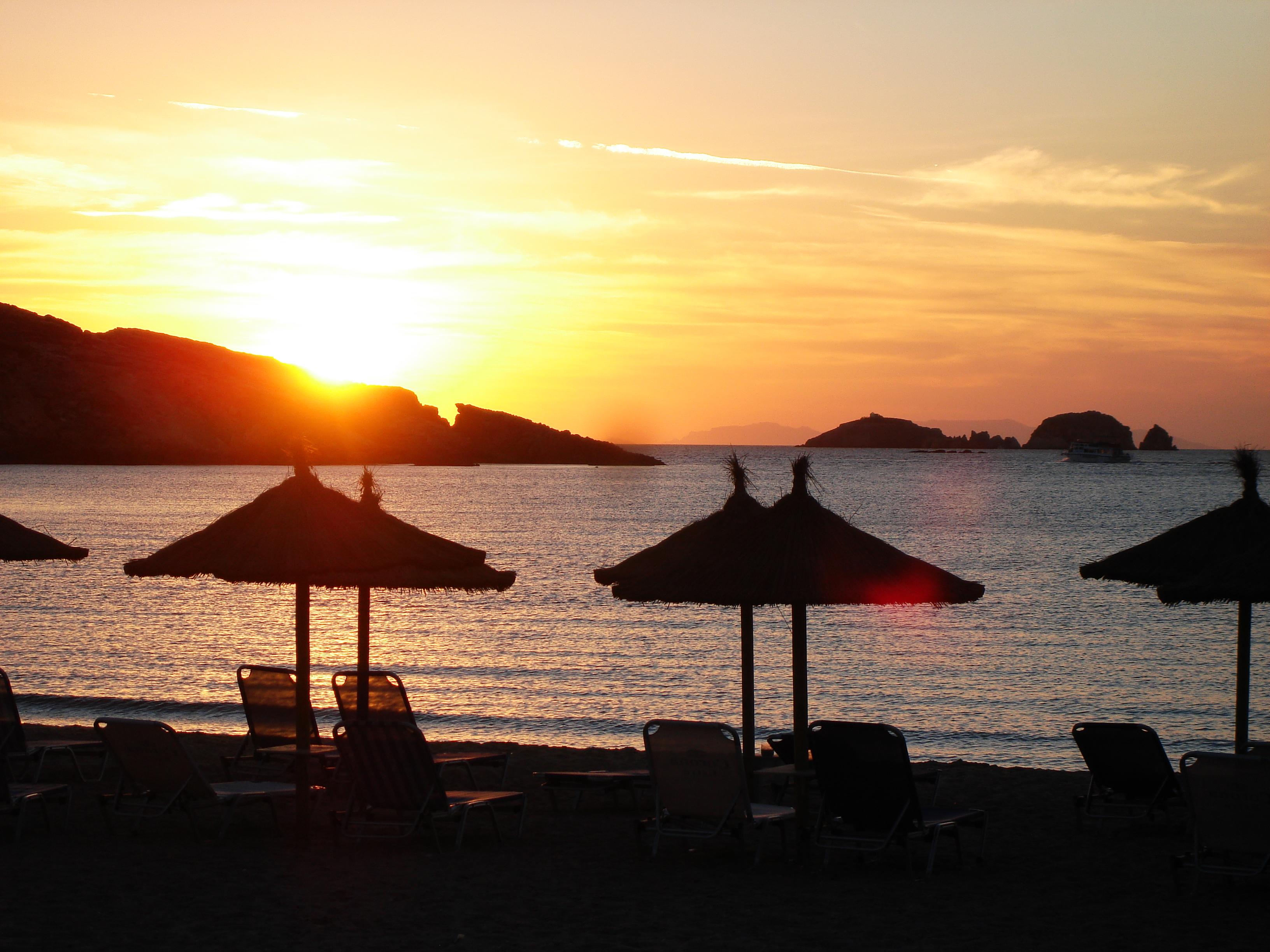 Andronis Minois Hotel Parasporos ภายนอก รูปภาพ