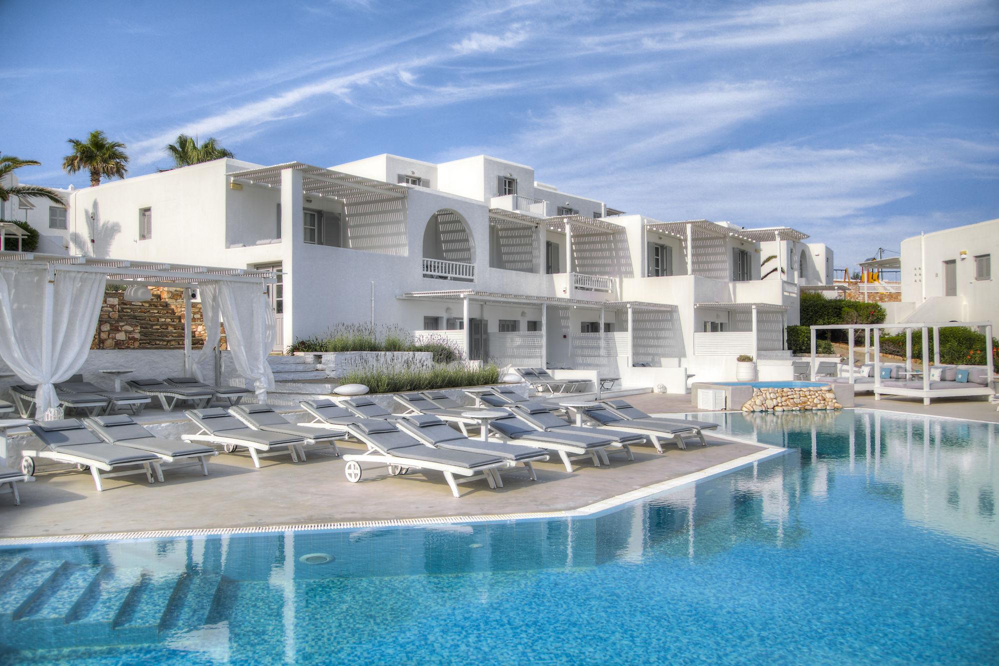 Andronis Minois Hotel Parasporos ภายนอก รูปภาพ